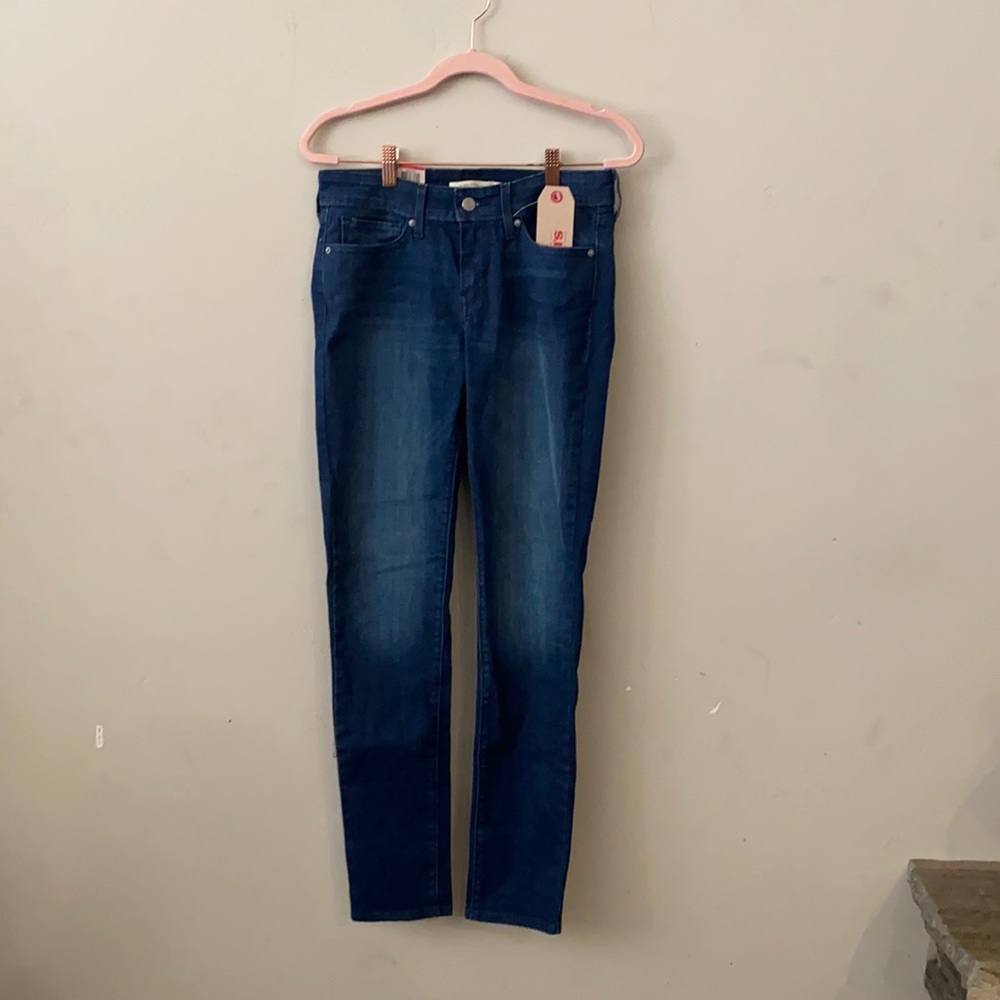 Levi’s skinny leg jean